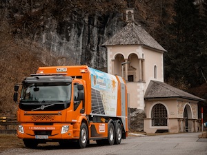 © Volvo Group Austria GmbH / Das neue Müllsammelfahrzeug im Einsatz