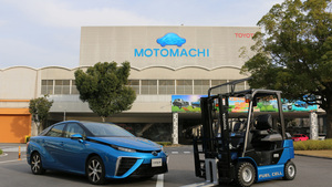 © Toyota / Gabelstabler mit Brennstoffzellenantrieb im Einsatz bei Toyota