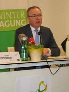 © oekonews-Pucher / LR Stephan Pernkopf, Präsident des Ökosozialen Forum, bei der  Wintertagung