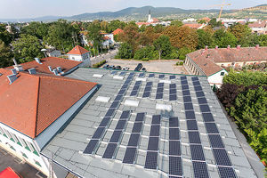 ©  MGBL/APA-Fotoservice/Schedl - PV-Anlage am Dach der FF