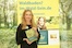 oekonews W.J.Pucher/ Verlegerin und Autorin des Buches „ Im Wald Sein“  Dr. Melanie H. Adamek