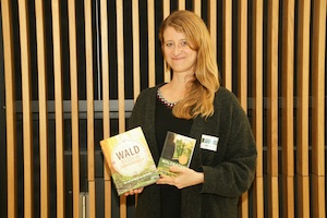 © Ulli Felber ist Autorin von zwei Büchern, „Wald im Jahreskreis „ und das kleine Übungshandbuch für den Wald „ Waldbaden“
