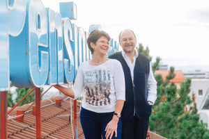© Ingrid und Ludwig Pratscher, Eigentümer vom Hotel Steinfeld, sind vom Solarvirus erfasst