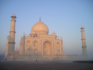 © Simon Steinberger / Indien- Taj Mahal