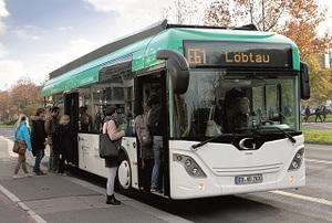 © Fraunhofer IVI / Seit Februar dieses Jahres fährt der EDDA-Bus auf einer neuen, 20 Kilometer langen Strecke.