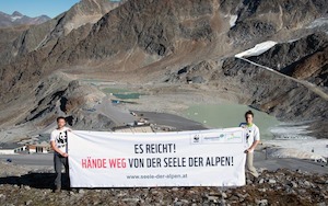 © WWF/Vincent Sufiyan / Aktion der Allianz  fü die Seele der Alpen