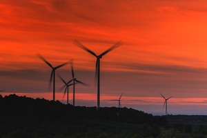 © Jose Antonio Alba -pixabay.com/  Windkraft