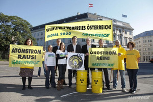 © greenpeace- Beim Antiatomgipfel in Wien