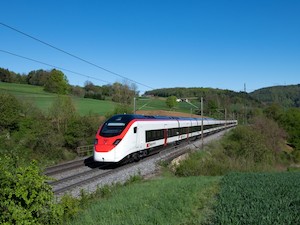 © Dario Haeusermann SBB CFF FFS /Ein SBB-Zug in der Schweiz