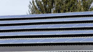 © OEKONEWS- Solarstromanlage am Dach