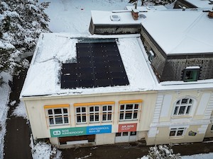 © suntastic Solar / Die PV-Anlage im SOS Kinderdorf