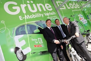 © Energie Steiermark- Start für E-Mobility-Kooperation: Mag. Christoph Holzer, VDir. DI Olaf Kieser und Vorstandssprecher DI Christian Purrer (v.l.)