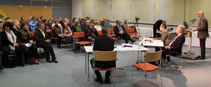 © Scheurecker- Interessante Diskussion mit dem Wirtschaftsminister in seinem Heimatbezirk
