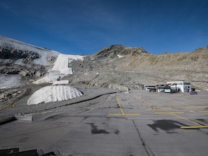 © WWF Christian Lendl/ Bodenverbrauch in der Gletscherarena Sölden