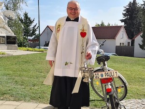 © Bruck/L. / Freude über viele Besucher und Besucherinnen bei der Kirche mit dem Rad