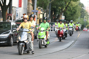 © Lebensministerium/Robert Strasser - mit den E-Motorrädern und E-Scootern auf dem Weg zum Wilhelminenberg