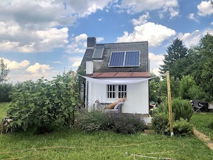 © www.autarkie.at / Ein energieautarkes Haus nimmt der Sorge vor der nächsten Stromrechnung den Schrecken