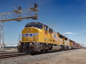 © code83 / Güterzug in den USA
