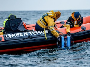 © Axel Heimken / Greenpeace / Greenpeace Untersuchungen in der Ostsee