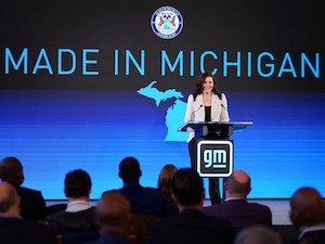 © Gov. Whitmer/ Gouverneurin Gretchen Whitmer bei der Vorstellung der GM-Motors-Pläne diese Woche