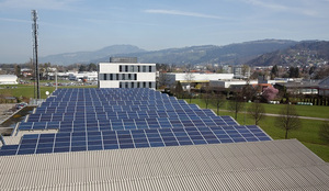 © Rhomberg / Die Photovoltaikanlage auf Rhombergs Fabrik
