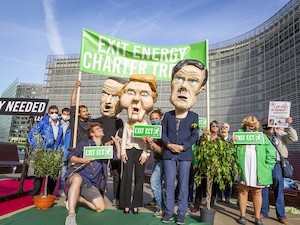 © CAN Europe / Demo gegen den Energiecharta-Vertrag in Brüssel