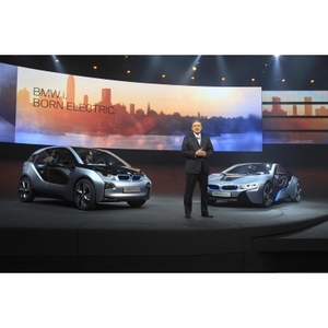 © BMW Group- BMW i3 & BMW i8 Vorstellung durch Vorstand Reithofer