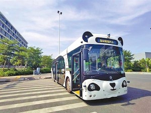 © City of Shenzen/ Der erste fahrerlose E-Bus in Pingshan in der Stadt Shenzen